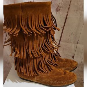 Minnetonka Brown Suede 3 Tiered  Fringe Knee-High Hard Soled Moccasin Boots